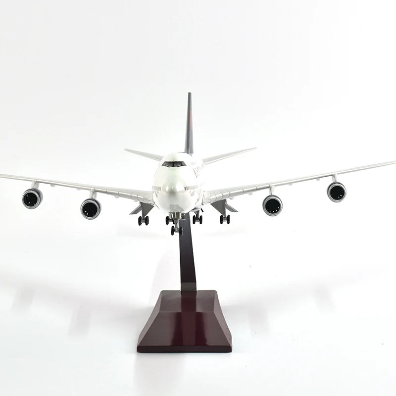 46cm Delta Boeing 747 Plane Model Airplane Model Aircraft Diecast Resin 1:160 Scale Planes With Light & Wheel