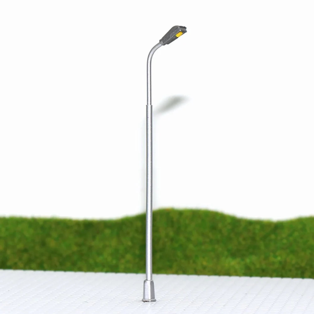 Evemodel Metal Street Lights Lamps Warm White LED Single Head Z N HO OO O Scale LNH16-20