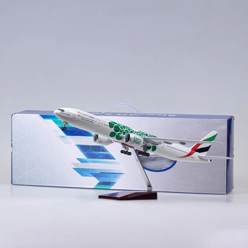 47cm 1/160 Scale Resin Diecast United Arab Emirates Boeing 777 Plane Model Airplane Model Aircraft Model