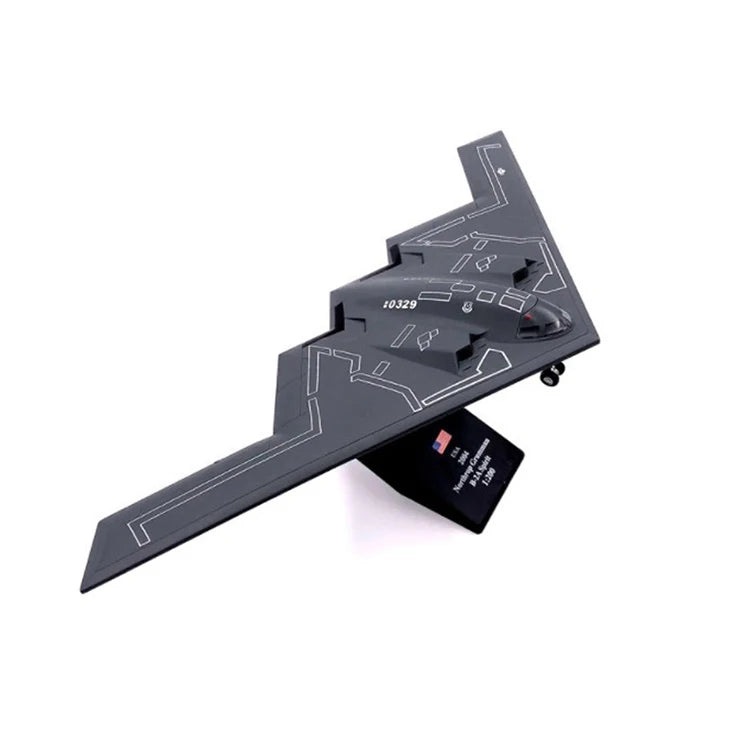 1/200 Scale B-2 Stealth and Strategic Bomber US Air Force Ghost B2 Military Aircraft Model Diecast Metal Model Plane