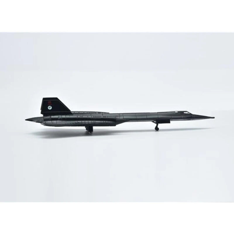 Aircraft Plane model US Air Force SR-71 Blackbird reconnaissance airplane Alloy model SR71 1:200 diecast metal airplanes model