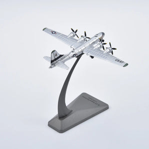 Diecast Metal 1/300 Scale B-29 Superfortress Aircraft Model Kit - US WWII Bomber Fighter Plane Collectible