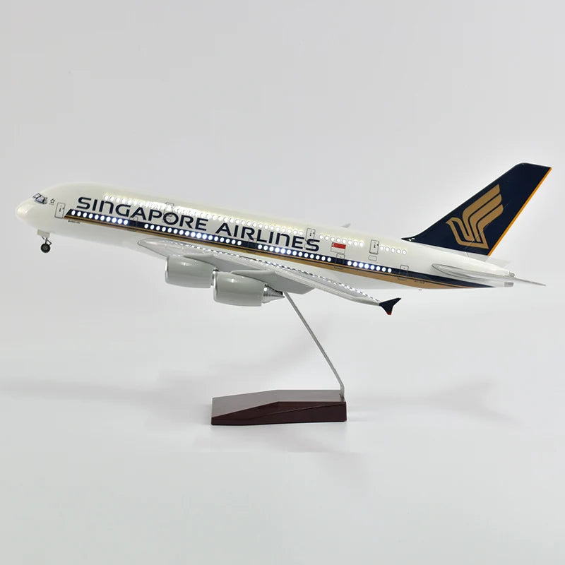 47cm Resin Diecast 1/150 Scale Singapore Airlines Airbus A350 Airplane Model Plane With LED Light & Wheel Aircraft