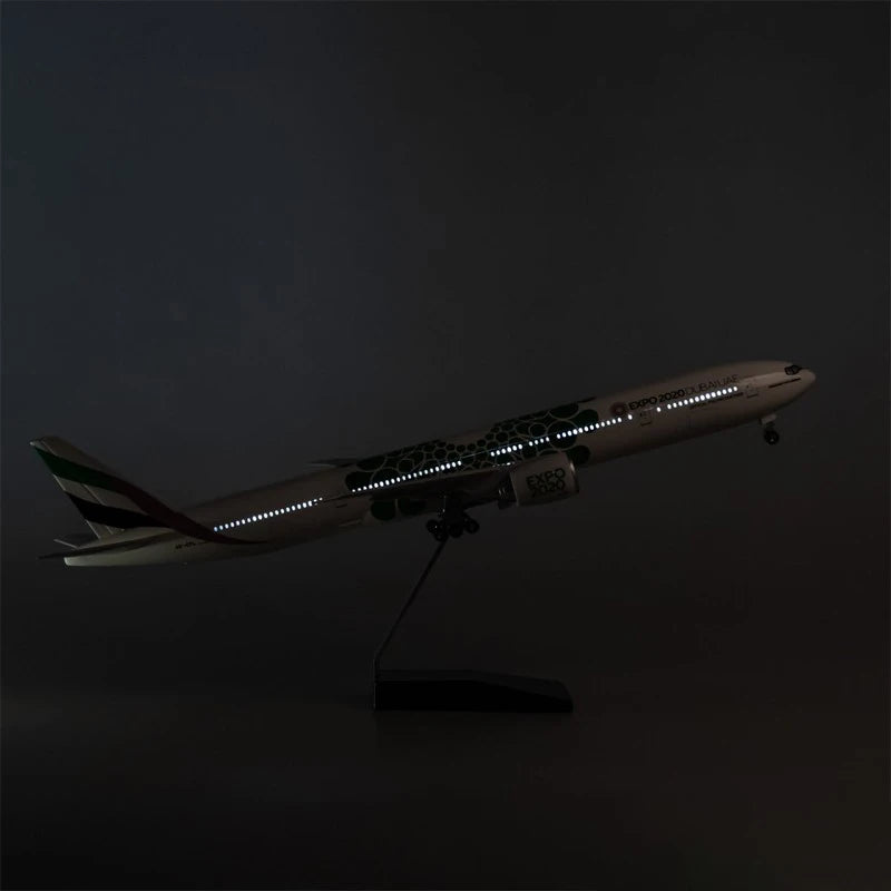 47cm 1/160 Scale Resin Diecast United Arab Emirates Boeing 777 Plane Model Airplane Model Aircraft Model