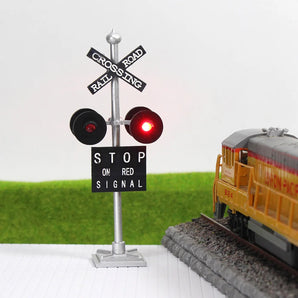 1 lot O Scale 1:43 Railroad Crossing Signal 4-Light with Circuit Board Flasher
