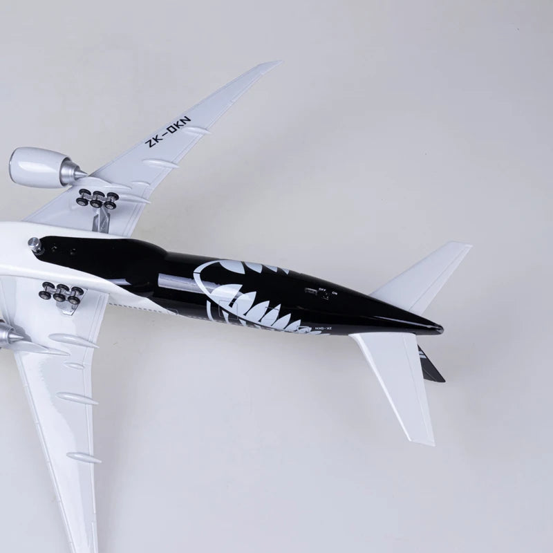 47cm 1/160 Scale Resin Diecast Air New Zealand Boeing 777 Plane Model Airplane Model Aircraft Model