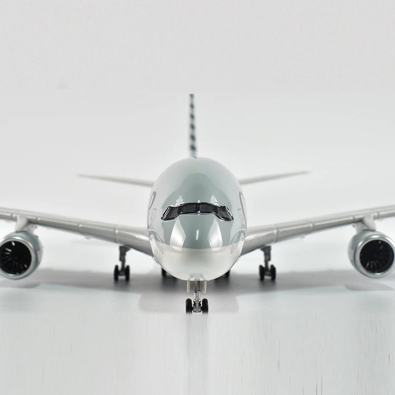 46cm Qatar Airbus 380 Plane Model Airplane Model Aircraft Model 1/160 Scale Diecast Resin Airplanes Planes W Light