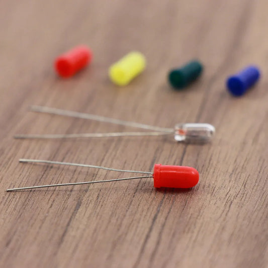 XPT01 100pcs Rubber Caps / Covers for 3mm Grain of Wheat Bulbs LEDs Red Yellow Green Blue