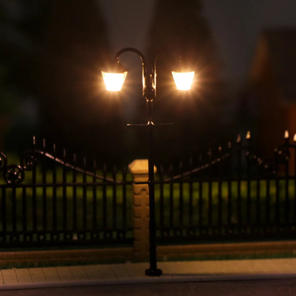 Evemodel LYM59 5pcs Warm White Model Train 1:87 Street Lights HO Scale Lamp Post LEDs 65mm 2-LEDs