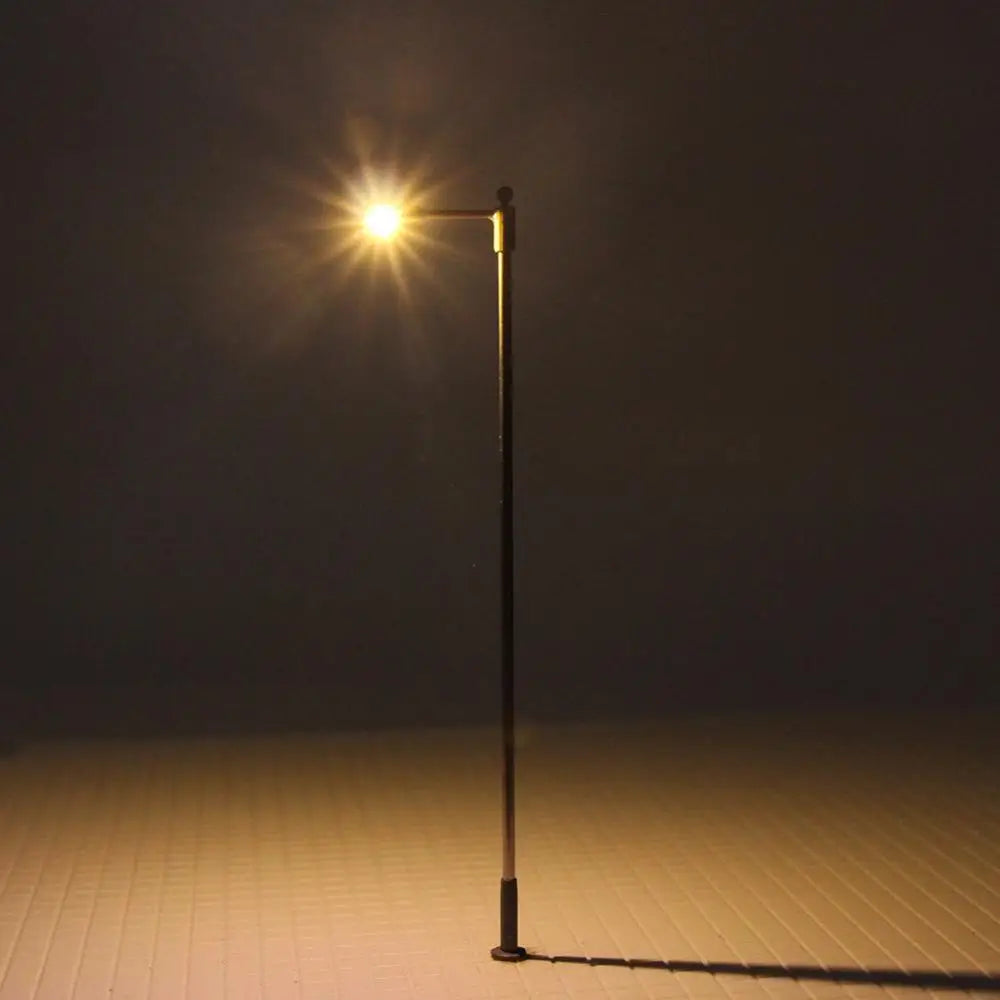 LQS09 Evemodel 10pcs HO Scale 1:87 Metal Street Lights Lamp Bright White Warm White