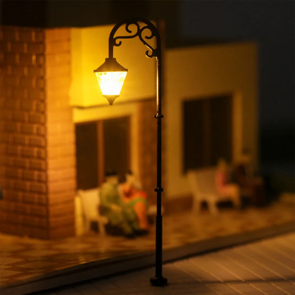 Evemodel LYM55 10pcs HO Scale 1:87 Model Railway Lamp Post Single Head Street Lights LEDs NEW Miniature Warm White