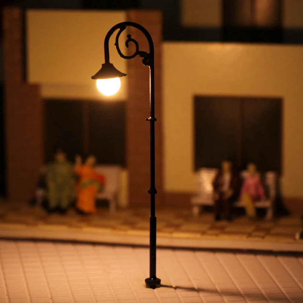 Evemodel LYM58 10pcs Warm White HO Scale 1:87 Street Lights Lamp Post LEDs Single Head