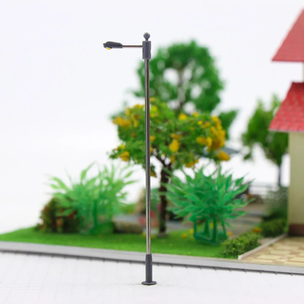 LQS09 Evemodel 10pcs HO Scale 1:87 Metal Street Lights Lamp Bright White Warm White