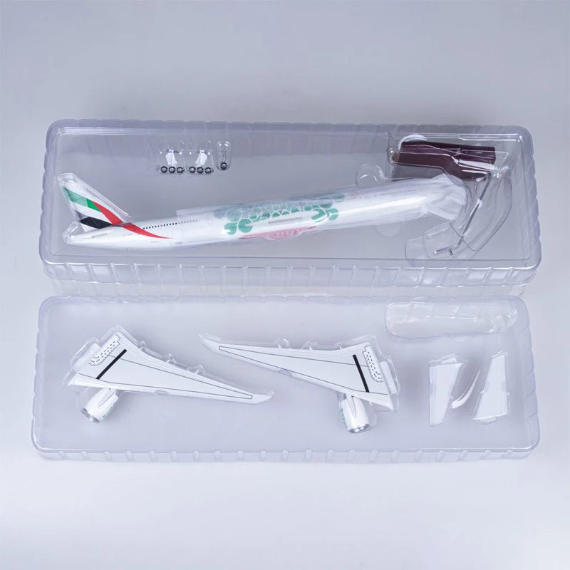 47cm 1/160 Scale Resin Diecast United Arab Emirates Boeing 777 Plane Model Airplane Model Aircraft Model