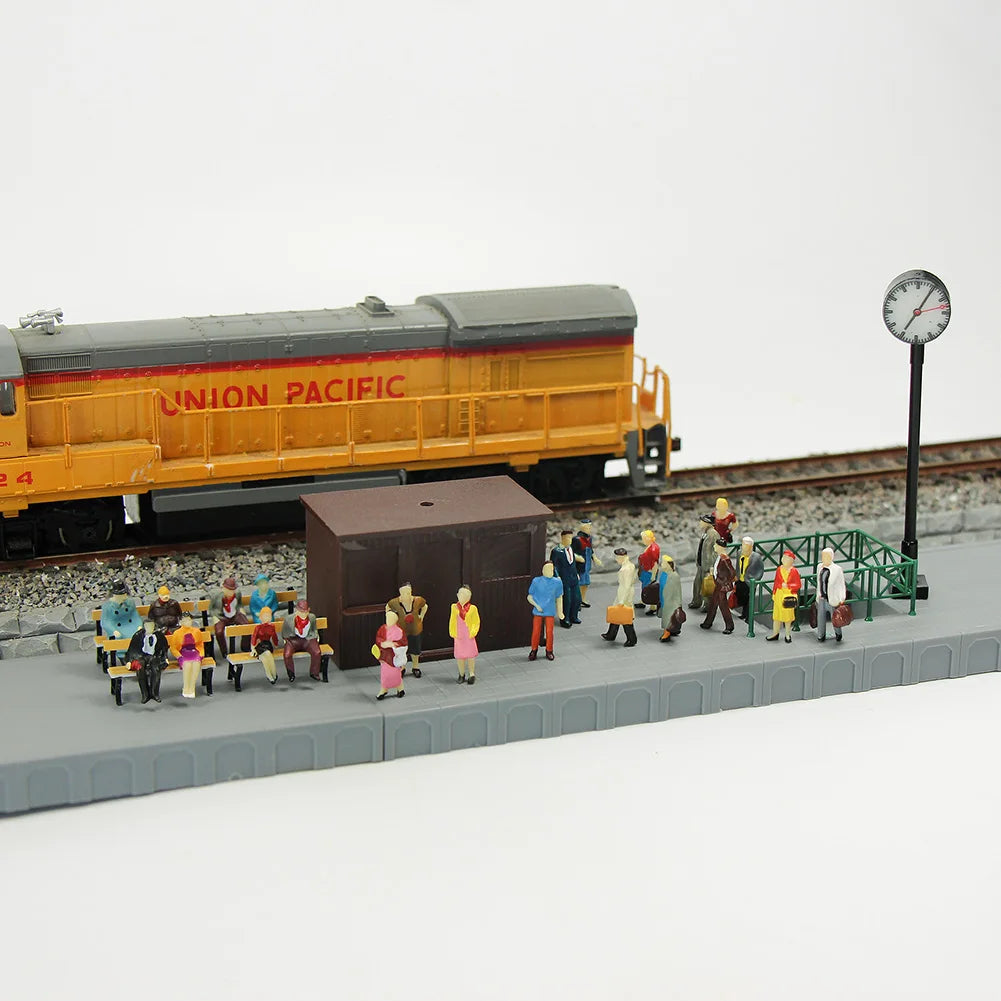 Evemodel 100pcs HO scale 1:87 Standing Seated Passenger People Figures Well-Painted 50 Different Poses Model Train Layout P8715