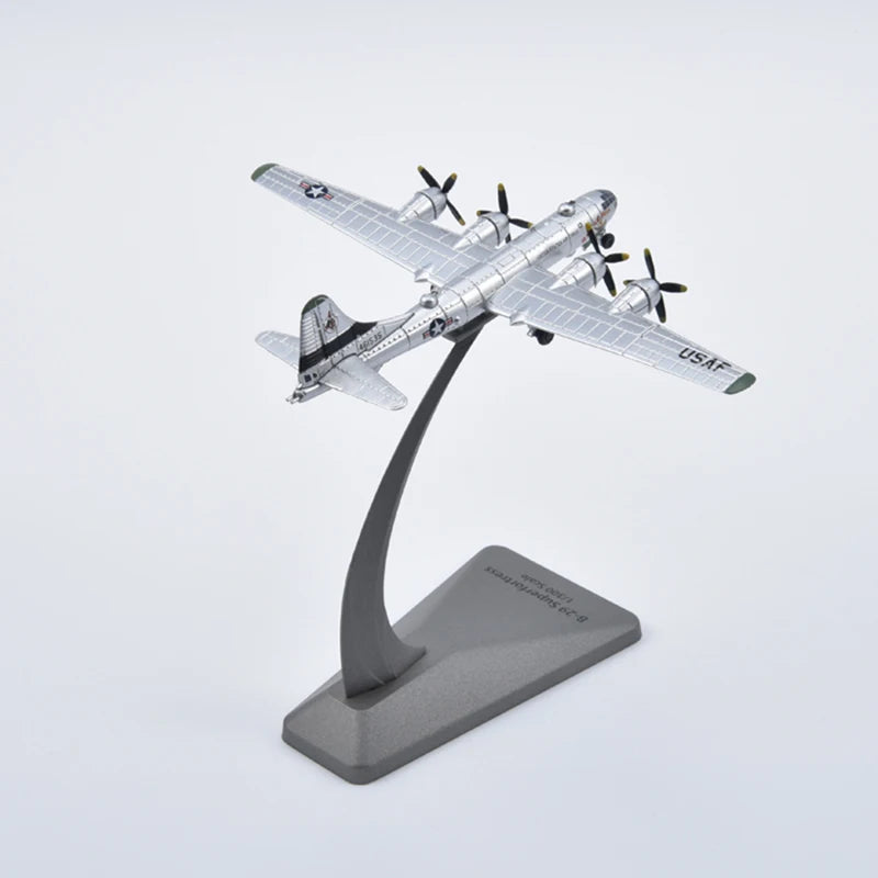 Diecast Metal 1/300 Scale US B-29 Superfortress Aircraft Model Kit fighter Model Planes