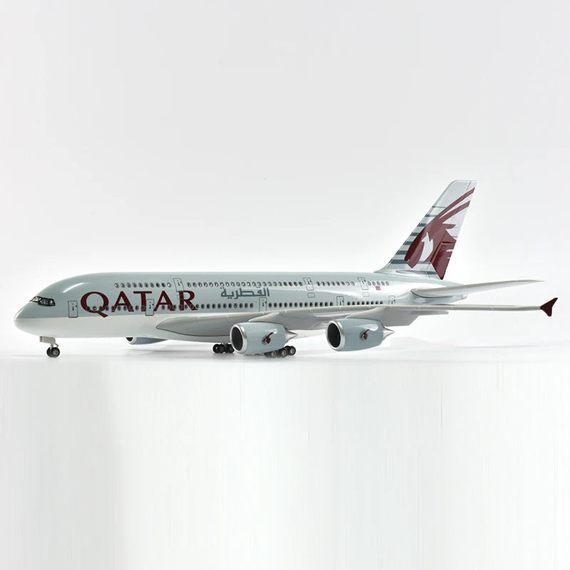 46cm Qatar Airbus 380 Plane Model Airplane Model Aircraft Model 1/160 Scale Diecast Resin Airplanes Planes W Light