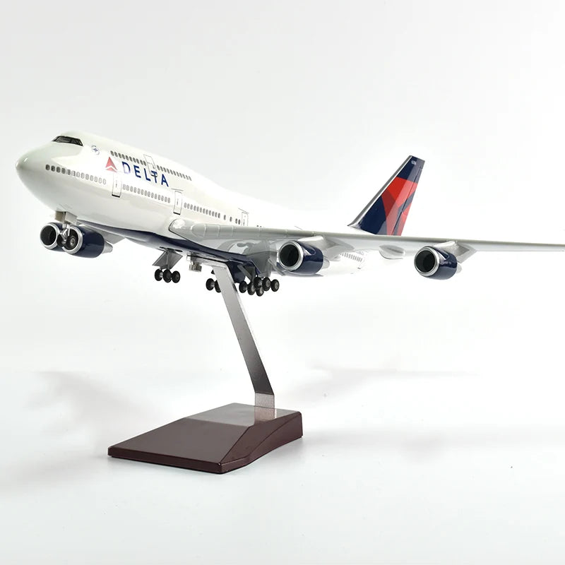 46cm Delta Boeing 747 Plane Model Airplane Model Aircraft Diecast Resin 1:160 Scale Planes With Light & Wheel