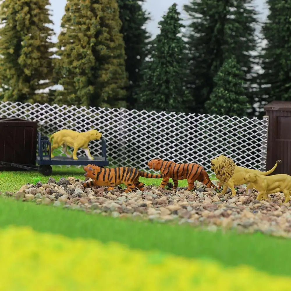 Evemodel Animals 12pcs Model Railway HO Scale 1:87 Painted PVC Tigers Lions Wild Animal Zoo Layout AN8715