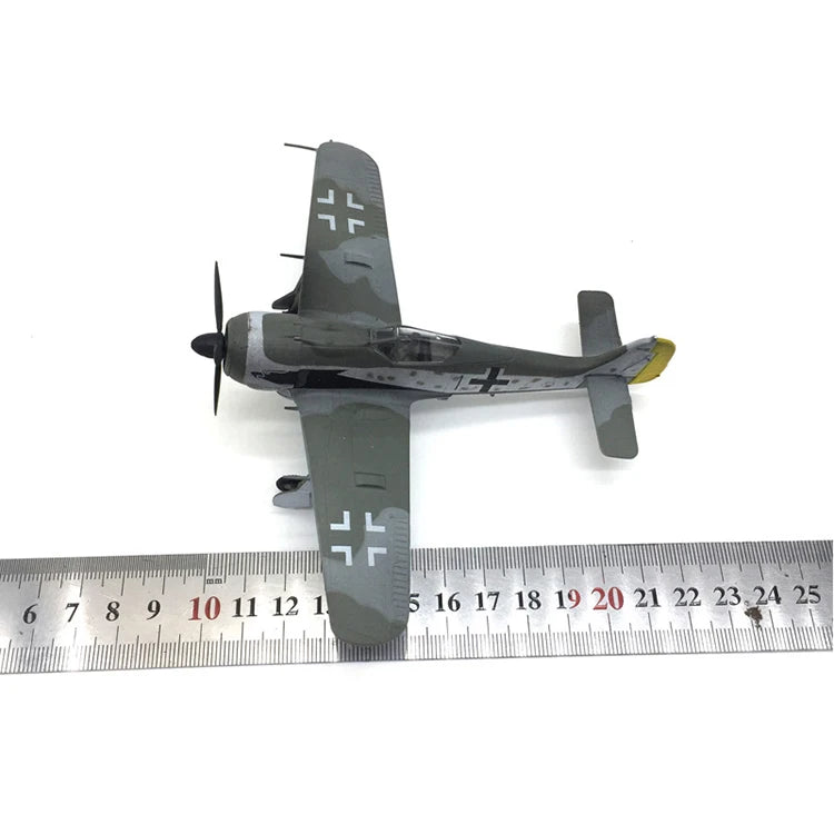 1/72 Scale (Focke-Wulf)Fw-190 Fighter Alloy Military Aircraft Model Diecast Metal Model Plane