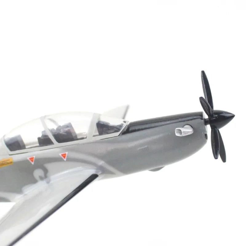 Embraer A-29 Super Toucan fighter aircraft Diecast 1/100 Scale Planes A29 Airplane Model Plane Model