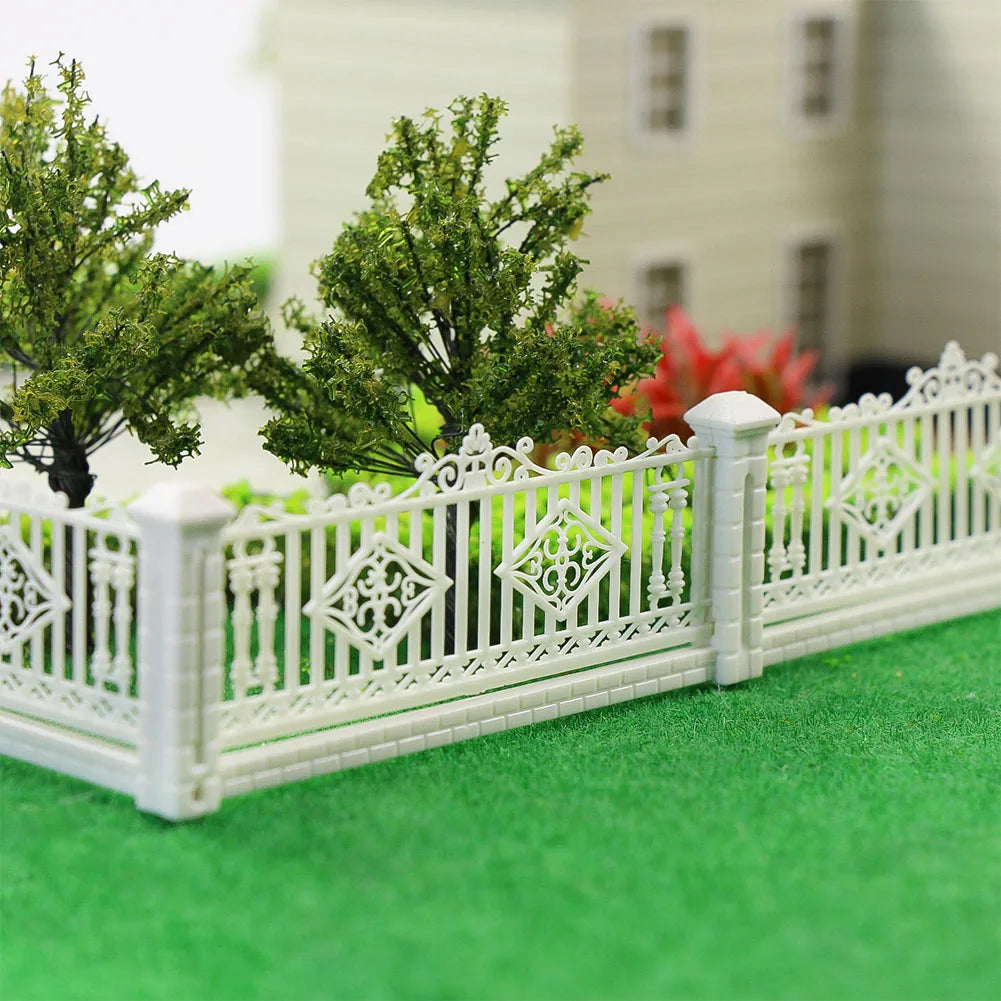 Evemodel GY43087 5pcs 3x23cm HO OO Scale Detachable Model Fences 1:87 for Building Railway Layout