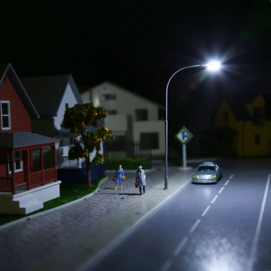 Evemodel 5pcs Model Railway Layout HO Scale 1:87 Metal Street Light Bright White LED Lamps LD10HOWGr