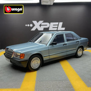 Bburago 1:24 Mercedes-Benz 190 E 2.6 Diecast Alloy Classic Car Model | Retro Metal Vehicle | Kids Toy Gift | Collectible Simulation Car