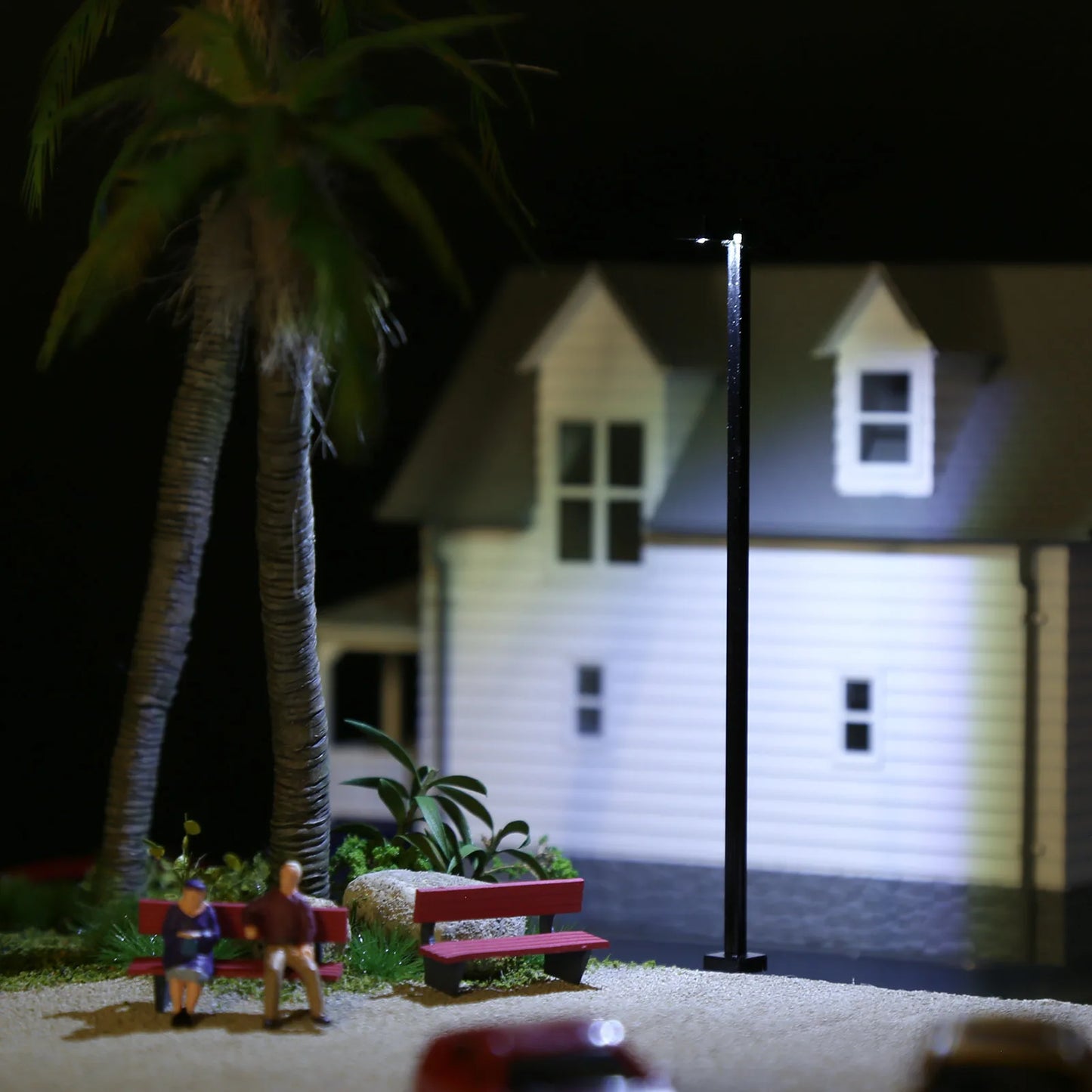 Evemodel 10pcs TT HO OO Scale Metal Lamps Street Light Bright White LED Black Pole LM02