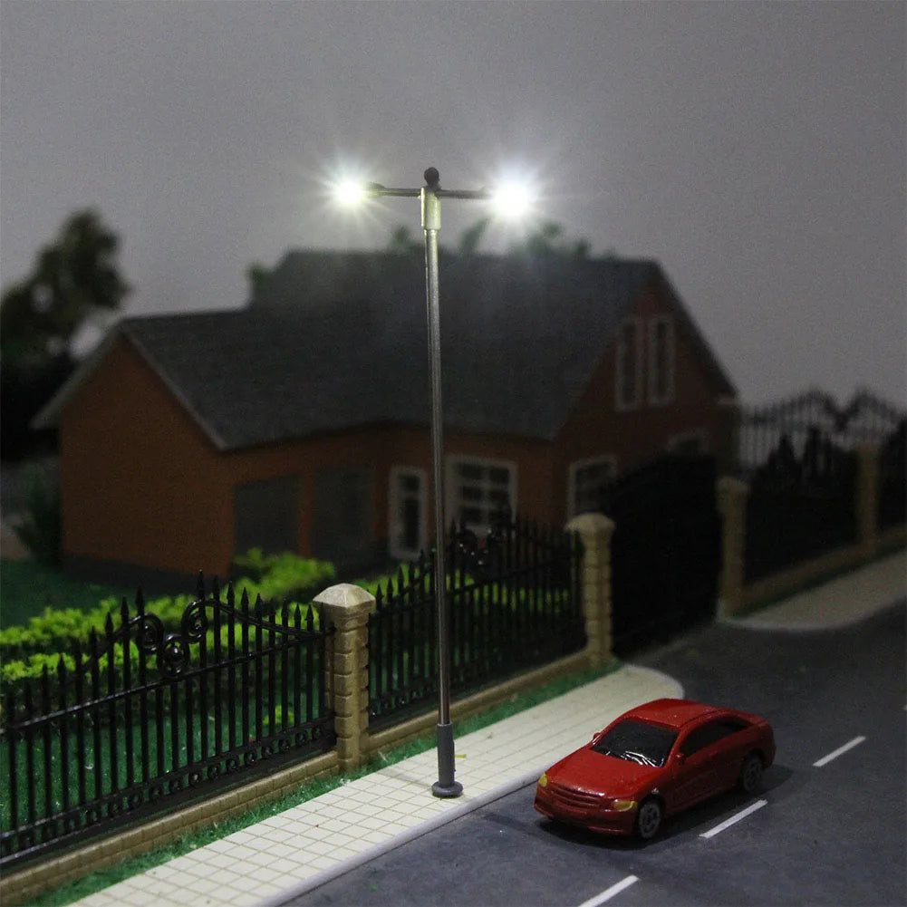 Evemodel LQS12 10pcs Model Trains OO Scale 1:75 Metal Two-head Street Light Lamps LEDs