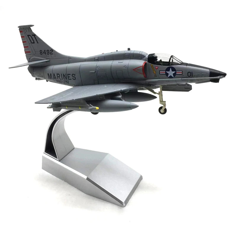 1/72 Scale US Marine Corps A-4 Skyhawk Fighter Diecast Metal Finished Aircraft Model Skyhawk A-4