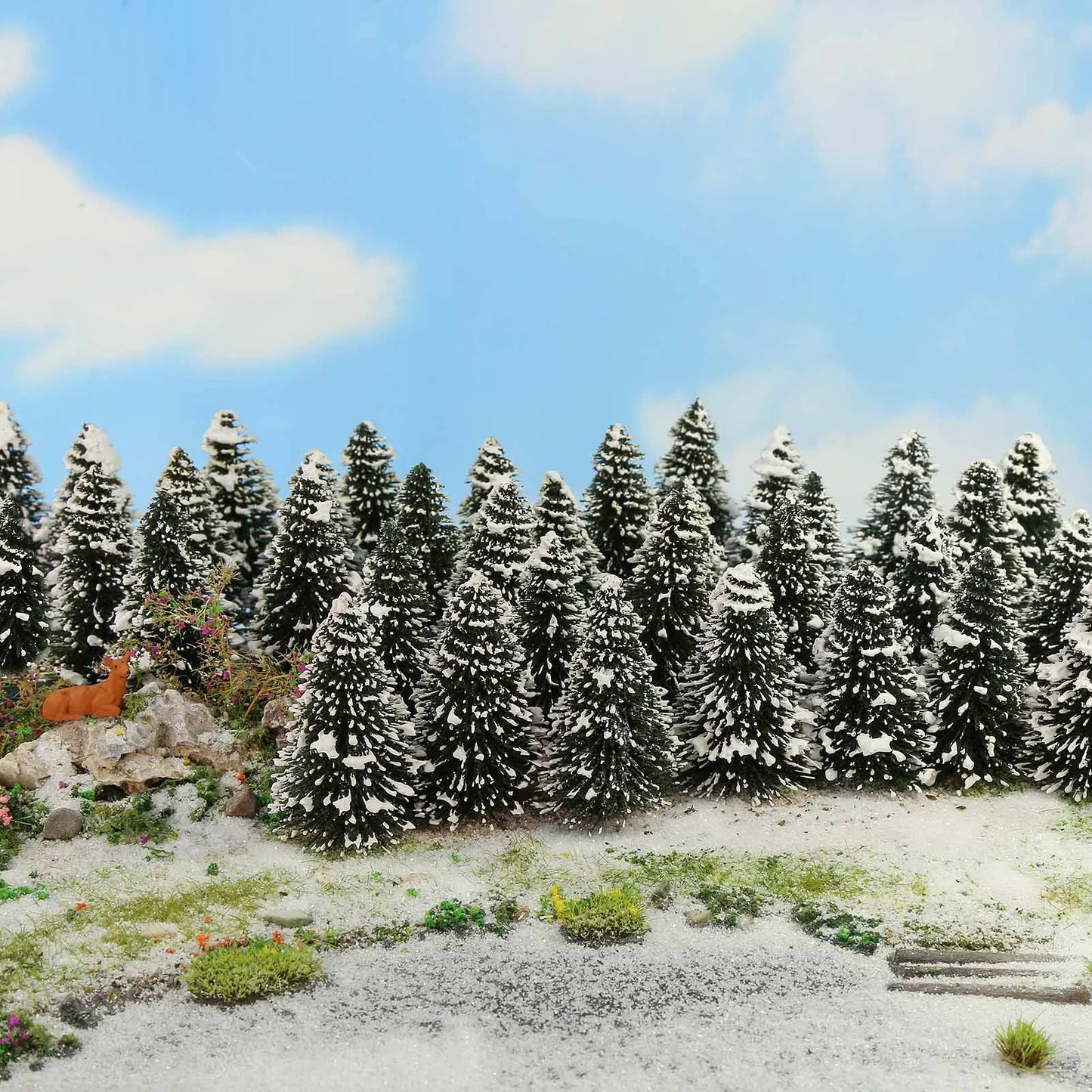 Evemodel Mini Xmas Pine Trees Covered Snow Snowy Pine Trees for OO HO N Scale Model Christmas Layout XS0804