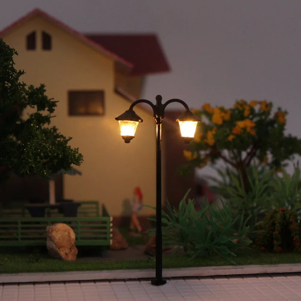 Evemodel LYM18 10pcs Model Railway Two-heads HO Scale 1:87 Street Light Lamps 2.36In Warm White LEDs