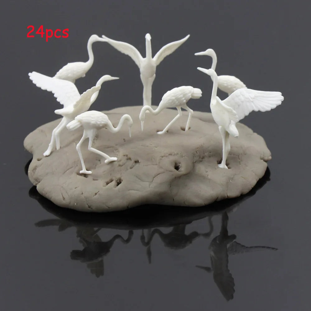 GY25050 24pcs O Scale 1:50 Plastic Birds Red-crowned Crane for Model Garden Park Scene