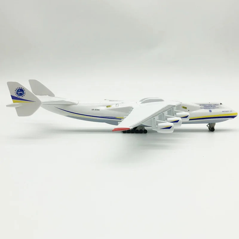 20CM Antonov AN225 StrategicTransport Diecast Metal Model Plane An-225