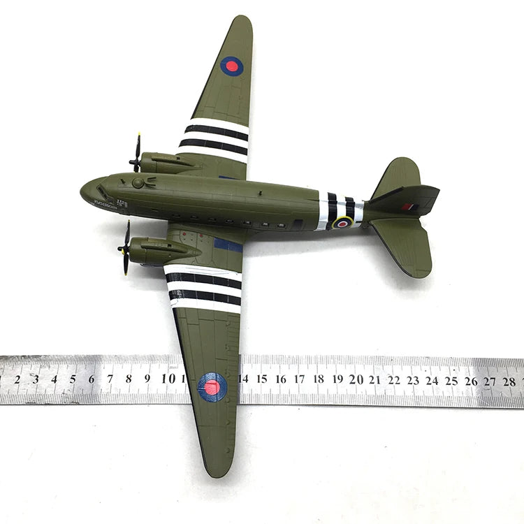 1/100 Scale Alloy Model Diecast C-47 DC3 Transport Aircraft Model