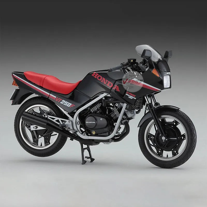 Hasegawa 21755 Plastic Model 1/12 Scale Honda VT250F MC08 1984 Black Color Motorcycles for Modelling Hobby Collection DIY