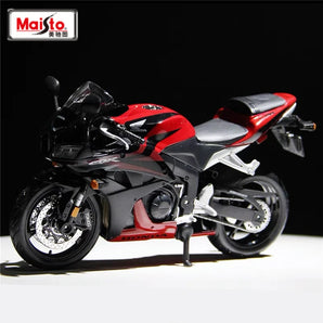 Maisto 1:12 Scale Honda CBR600RR Alloy Diecast Motorcycle Model | Racing Toy | Simulation Model for Kids & Collectors