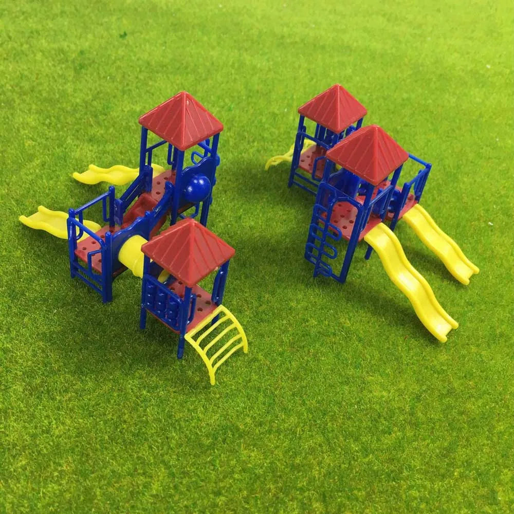 2 Sets Model Railway HO TT Scale 1:100 Playground Equipment GY17100